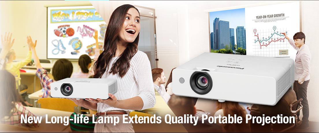 Máy chiêu Panasonic PT-LB305 có chu kỳ thay thế đèn tối đa 20.000 giờ